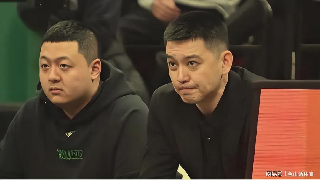 vip 注册地址-又输了！3个首发，2个得0分，一个得2分，41岁少帅，赛后又甩锅